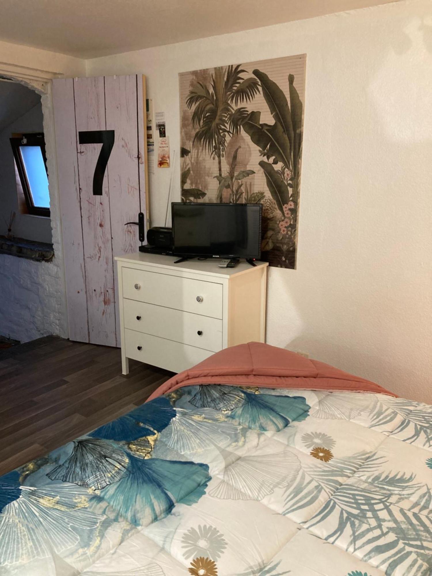 Gite D'Avalon Chambre 7 Dinant Exteriör bild